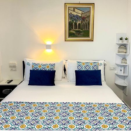 Il Filo Di Arianna Bed & Breakfast Соренто Екстериор снимка
